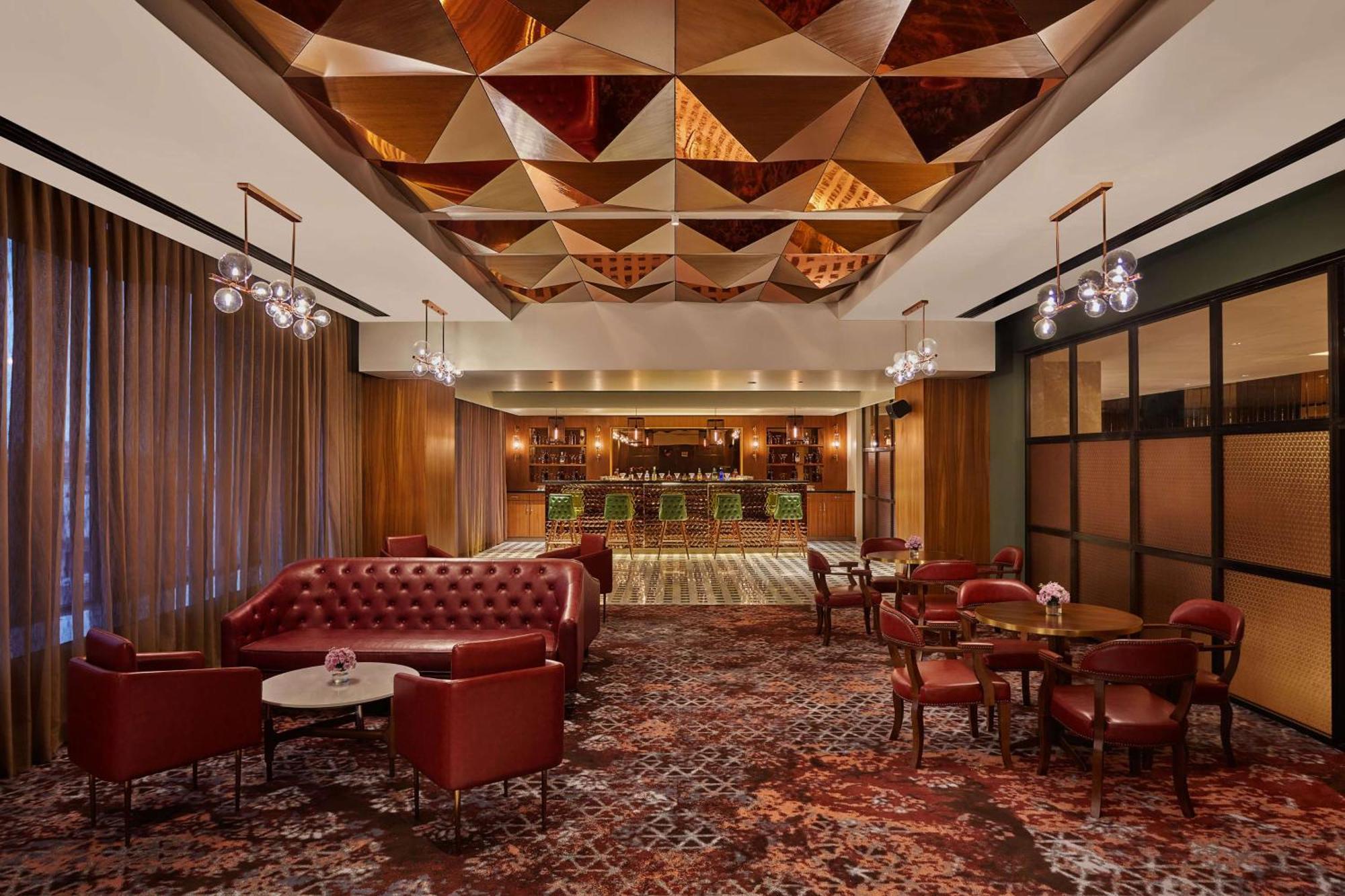 Doubletree By Hilton Varanasi — Photos 2